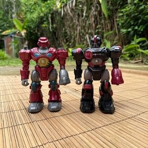 CYBOTRONiX M.A.R.S. - Attack Robo Squad in‎ red and black